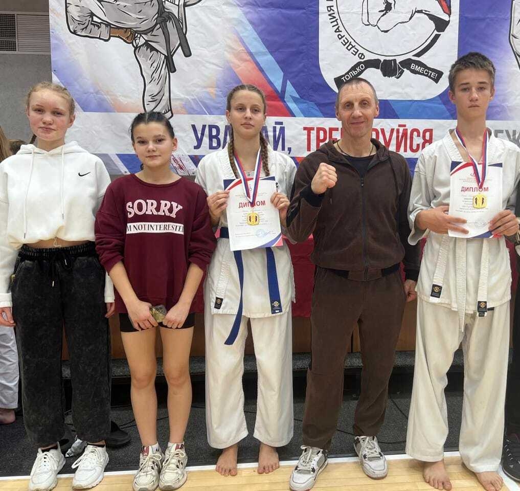 26 октября в городе Воронеж состоялись финальные соревнования по всестилевому каратэ.